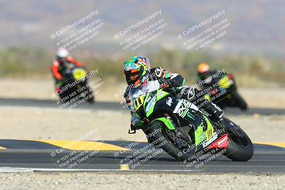 media/Dec-08-2024-CVMA (Sun) [[267e5a7075]]/Race 2-Amateur Supersport Open/